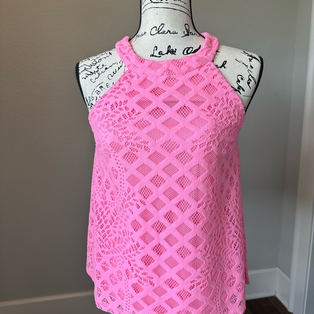 Lilly Pulitzer Pink Tank Top with Geometric Eyelet Design